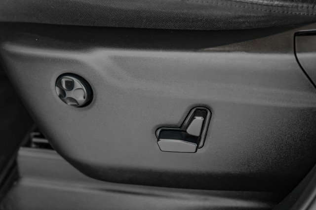 Used 2020 Jeep Grand Cherokee Limited image 26