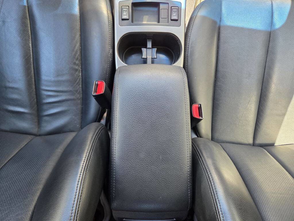Used 2010 Subaru Legacy 2.5GT Limited w/ Popular Equipment Group 1A AWD/4WD image 28