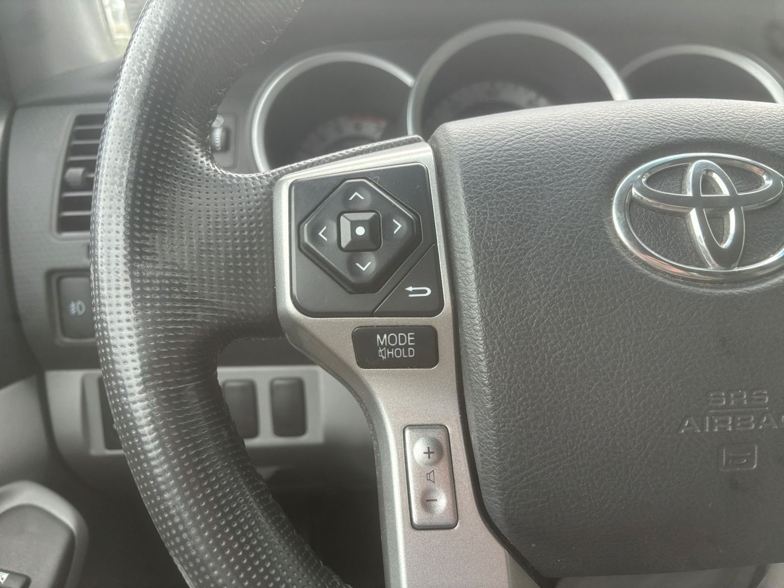 Used 2014 Toyota Tacoma PreRunner w/ TRD Off-Road Package RWD image 22