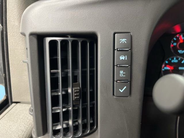 New 2025 Chevrolet Express 3500 Work Van w/ Power Convenience Package image 33