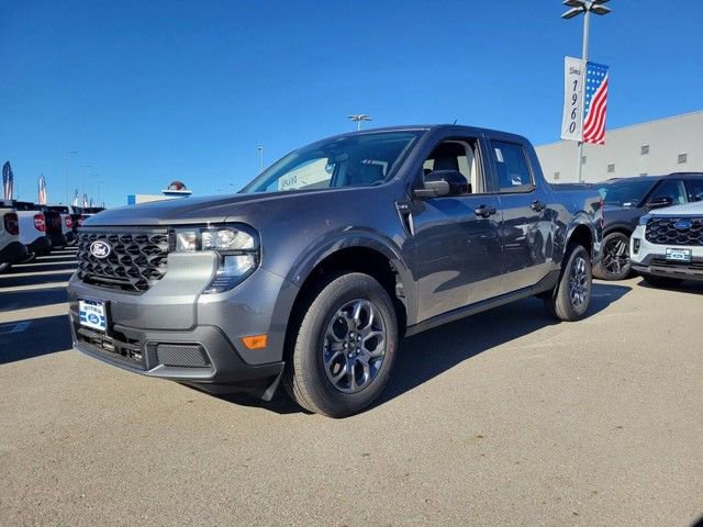 New 2026 Ford Maverick XLT w/ XLT Luxury Package FWD image 2