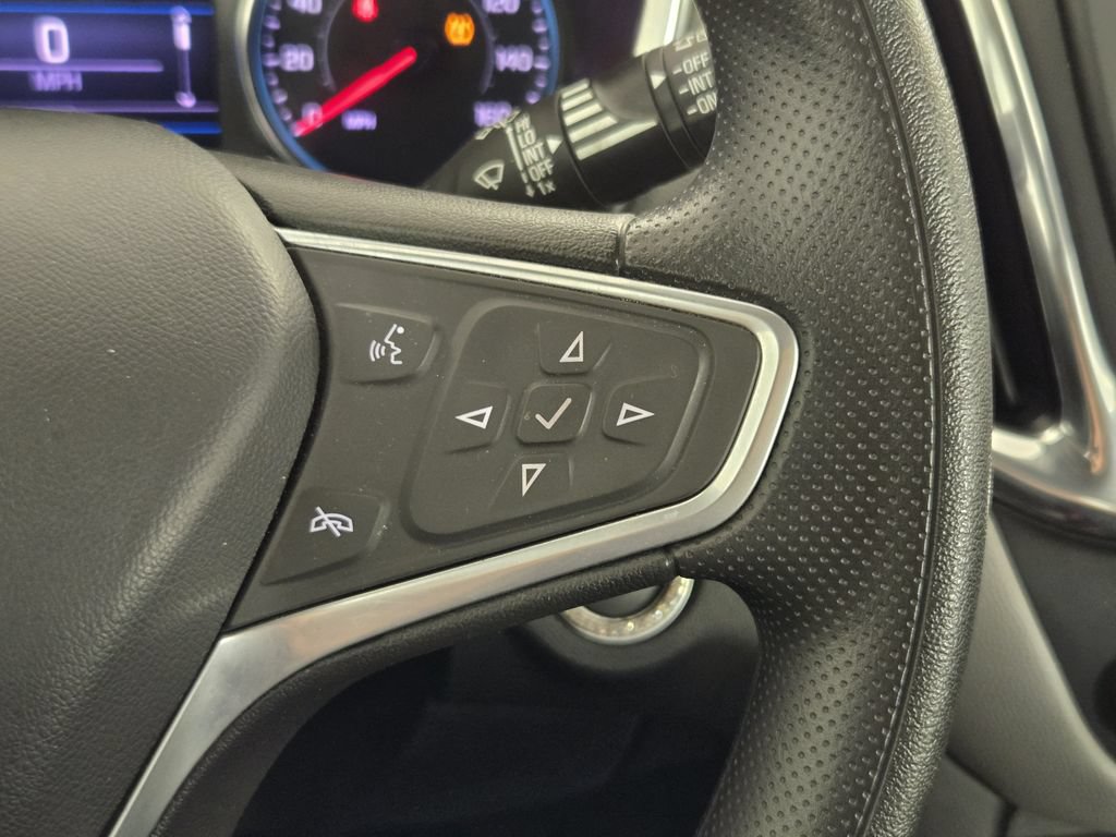 Used 2022 Chevrolet Equinox LS w/ LS Convenience Package FWD image 31