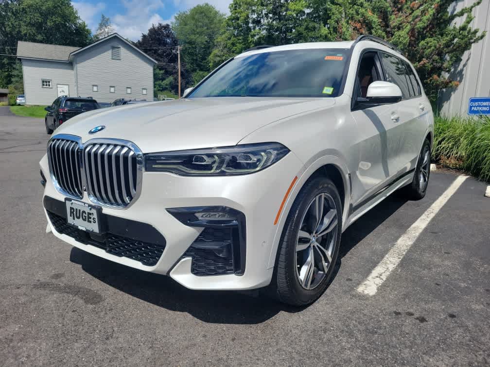 Used 2019 BMW X7 xDrive50i w/ M Sport Package AWD/4WD image 8