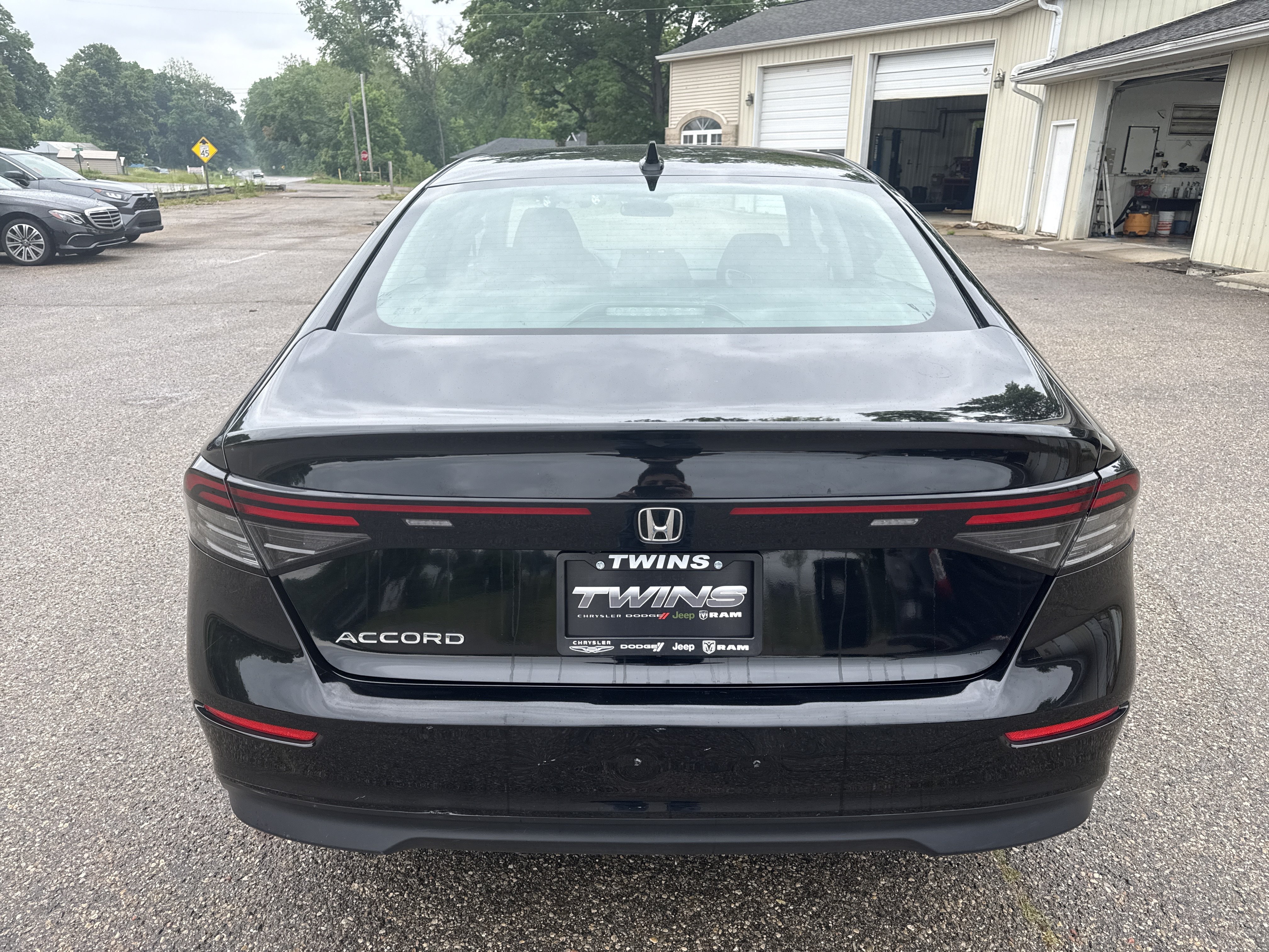 Used 2024 Honda Accord LX image 4
