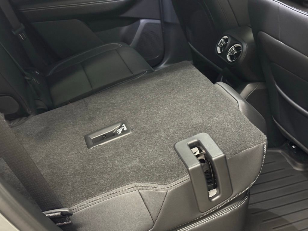 New 2025 Chevrolet Blazer EV LT image 19