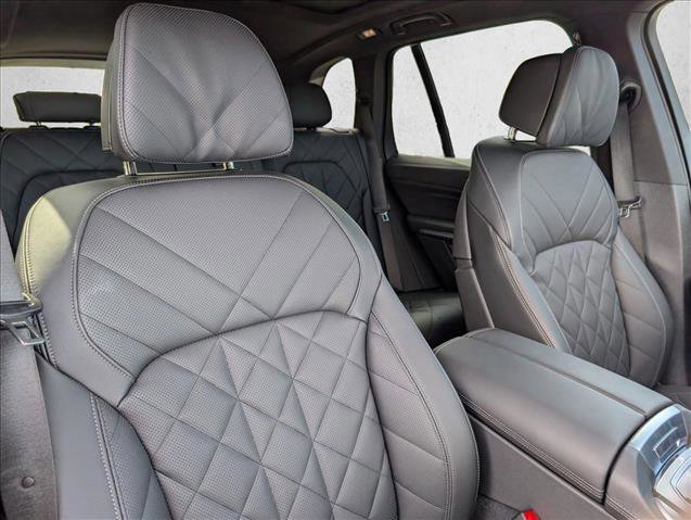 Used 2026 BMW X5 sDrive40i w/ Premium Package image 19