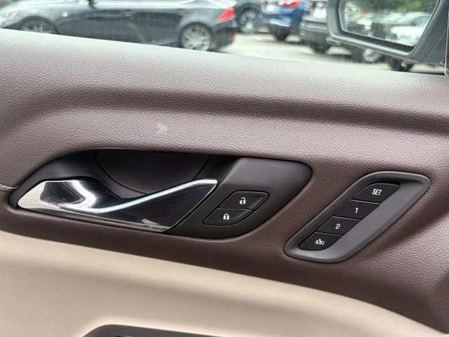 Used 2019 GMC Acadia Denali w/ Technology Package AWD/4WD image 14