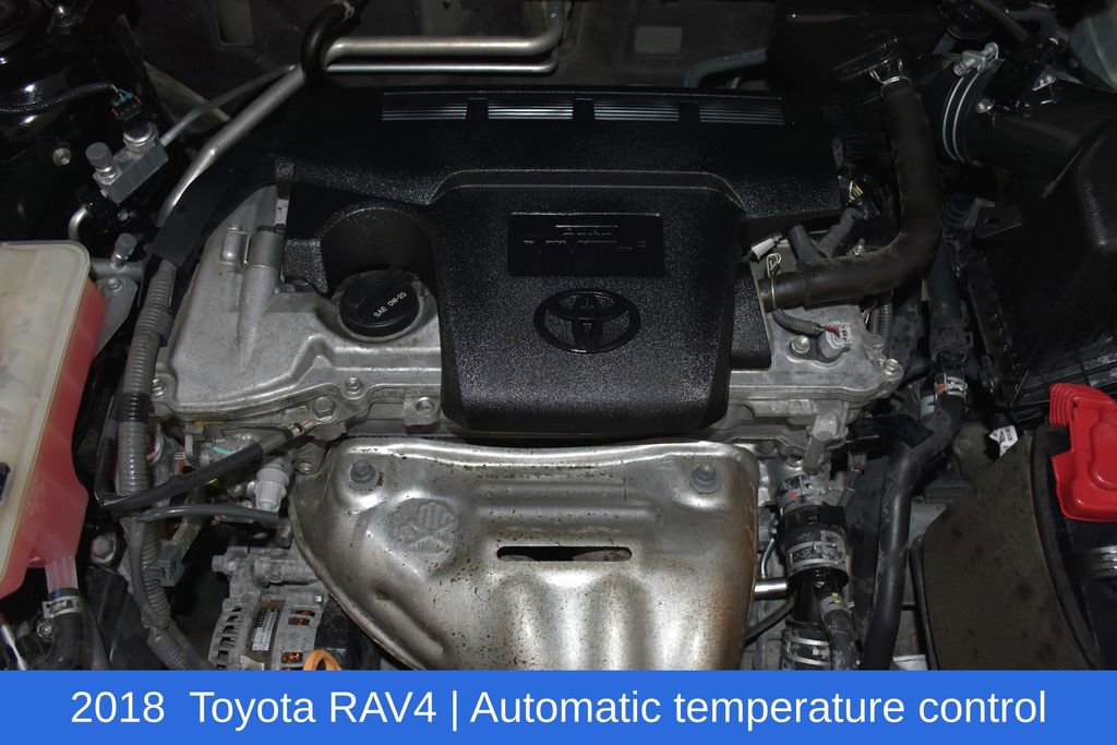 Used 2018 Toyota RAV4 XLE image 7