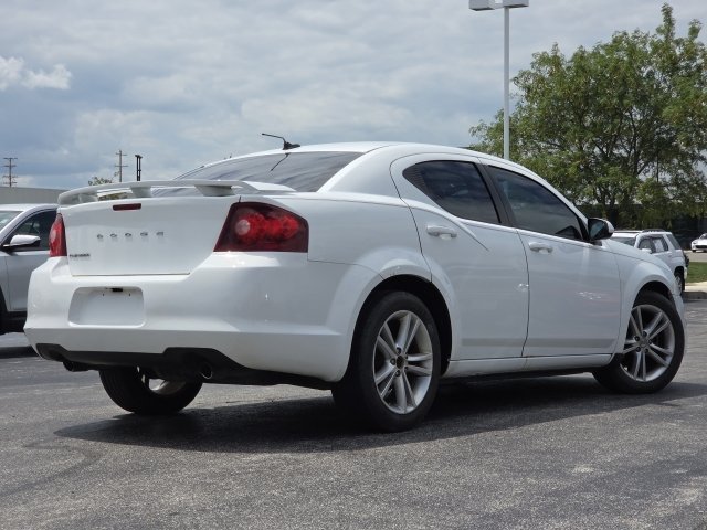 Used 2011 Dodge Avenger Heat FWD image 9