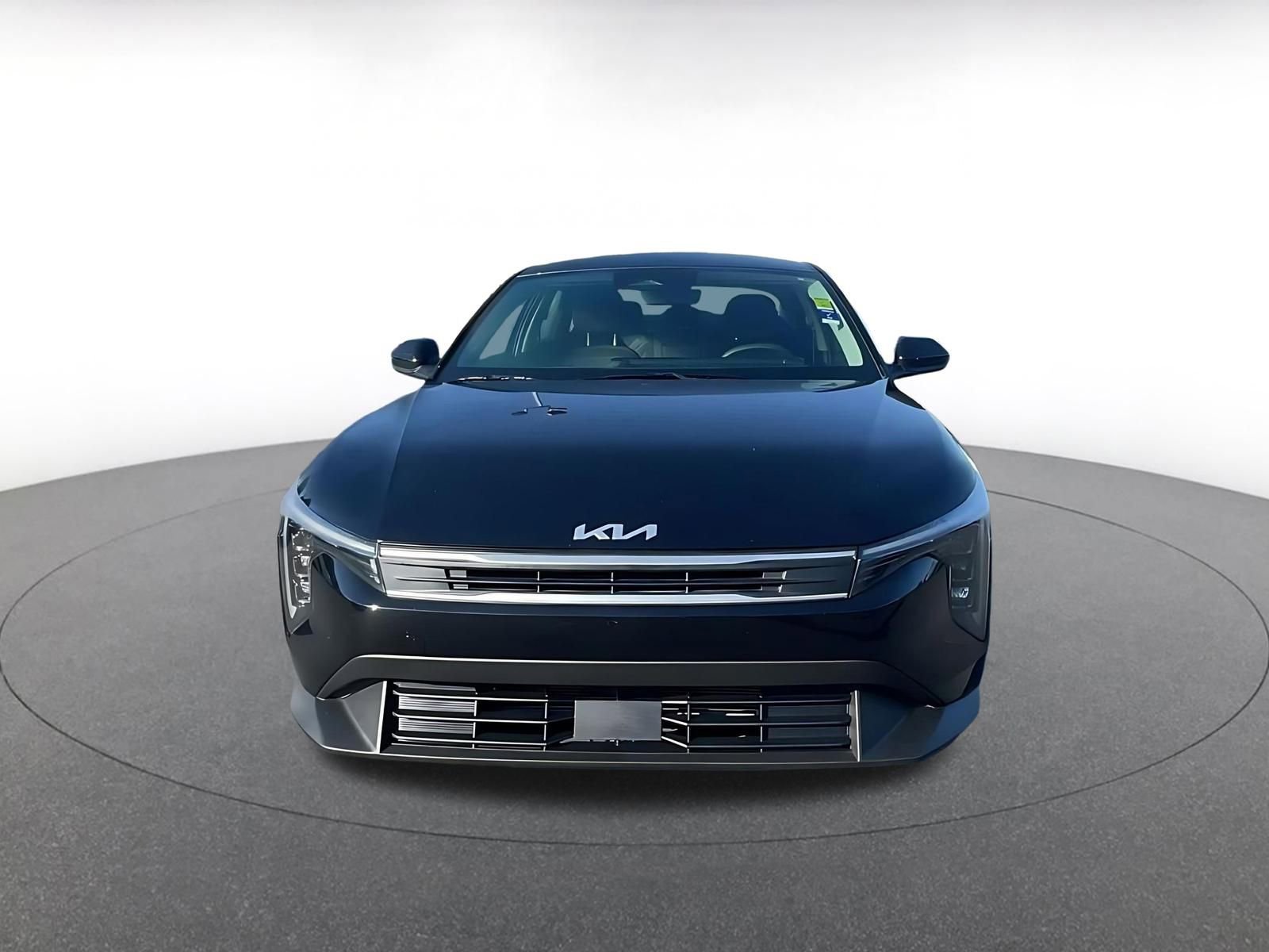 Used 2025 Kia K4 LXS image 4