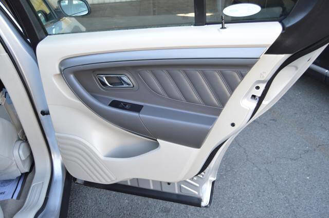 Used 2011 Ford Taurus SEL w/ 201A Rapid Spec Order Code image 51