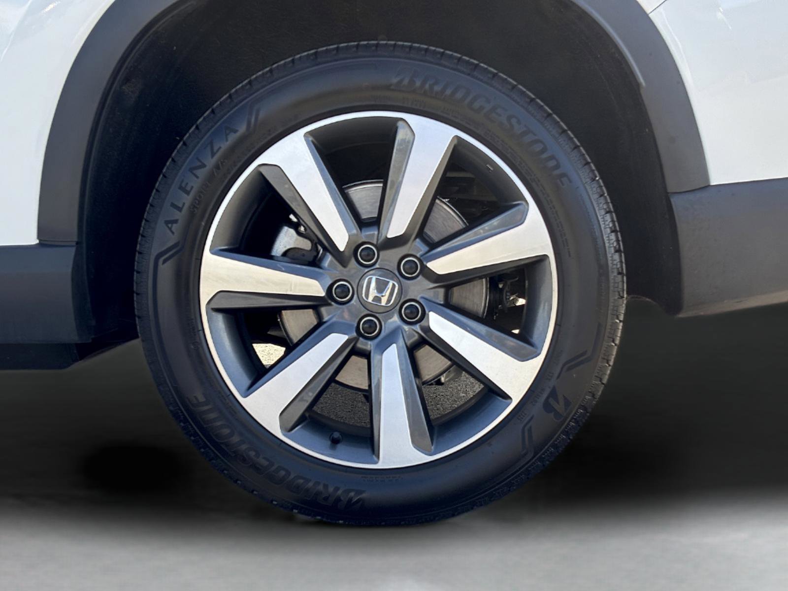 Certified 2025 Honda Pilot Elite image 15