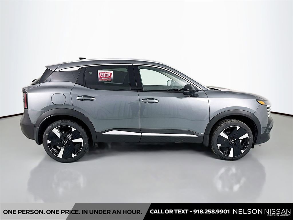 New 2026 Nissan Kicks SR w/ SR Premium Package image 4