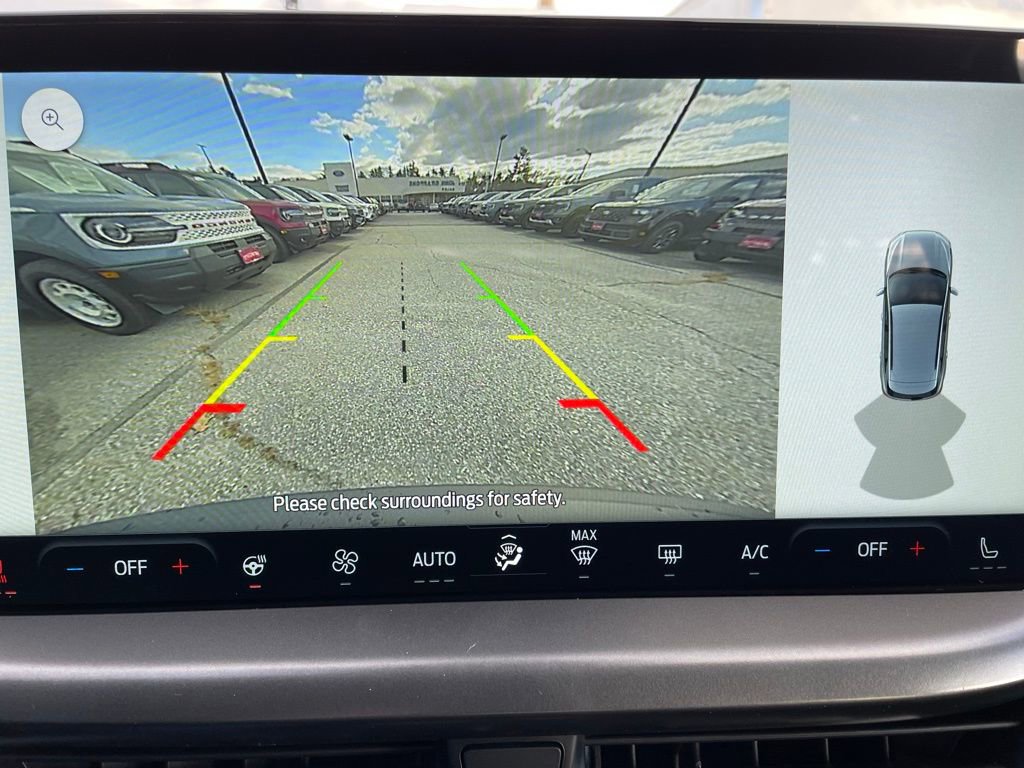 New 2026 Ford Escape SE w/ Class II Trailer Tow Package FWD image 9