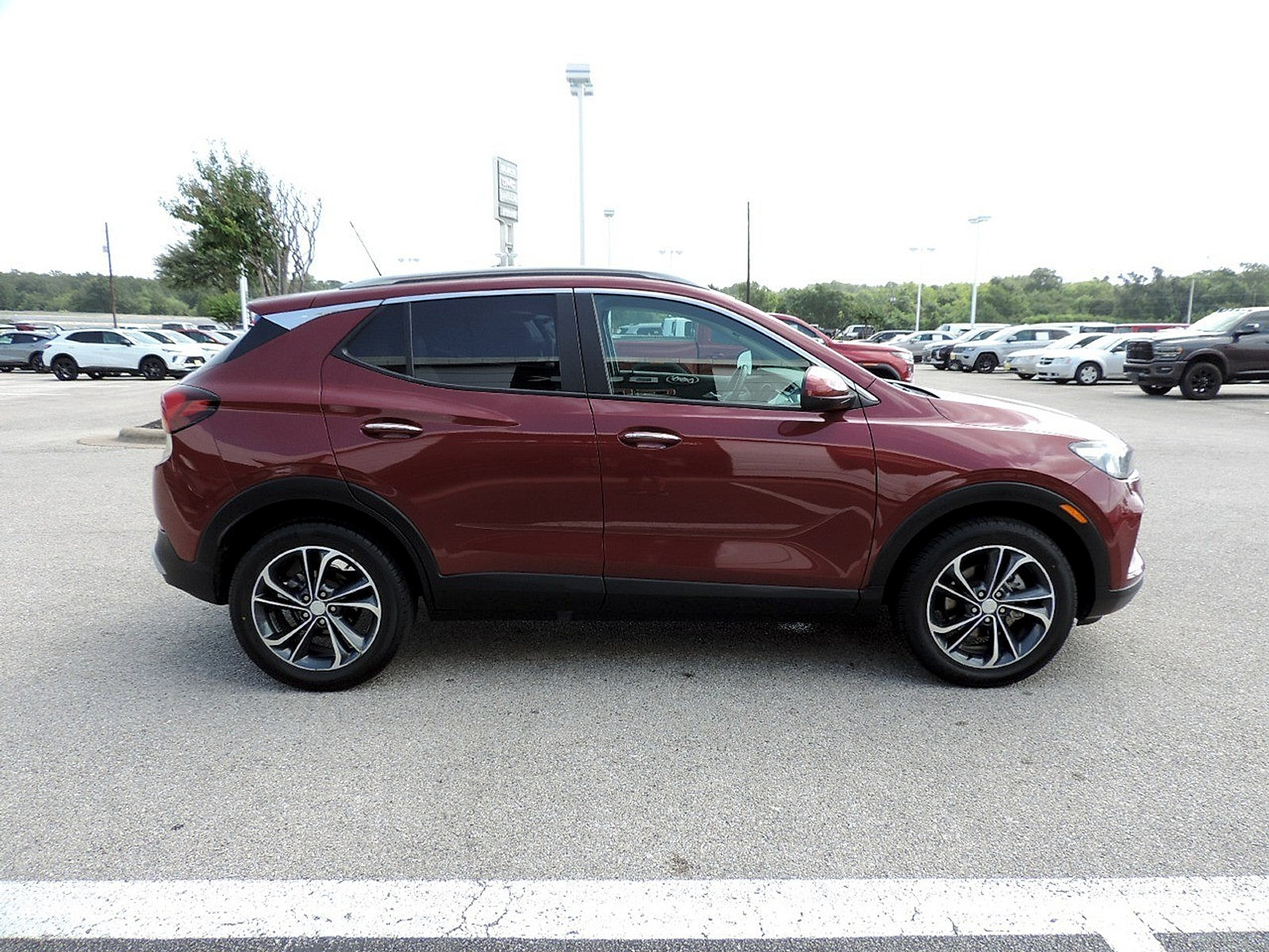 Used 2023 Buick Encore GX Select FWD image 4