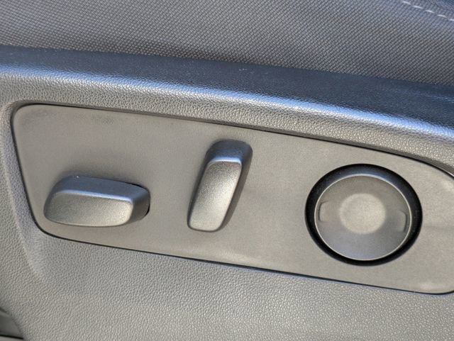 Used 2023 Chevrolet Tahoe LS image 23