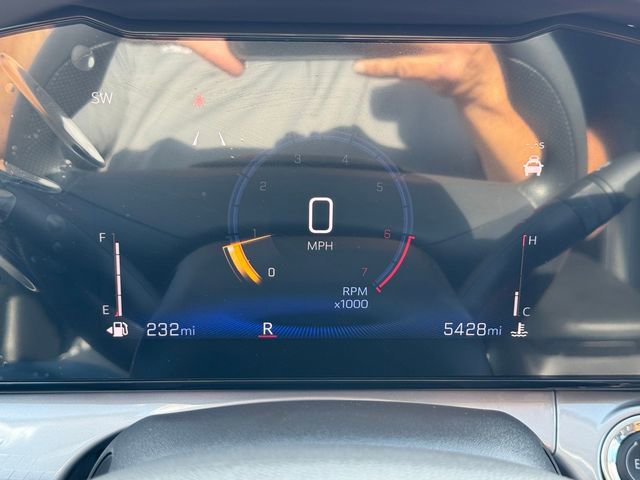 Used 2025 Chevrolet Trax LT image 18