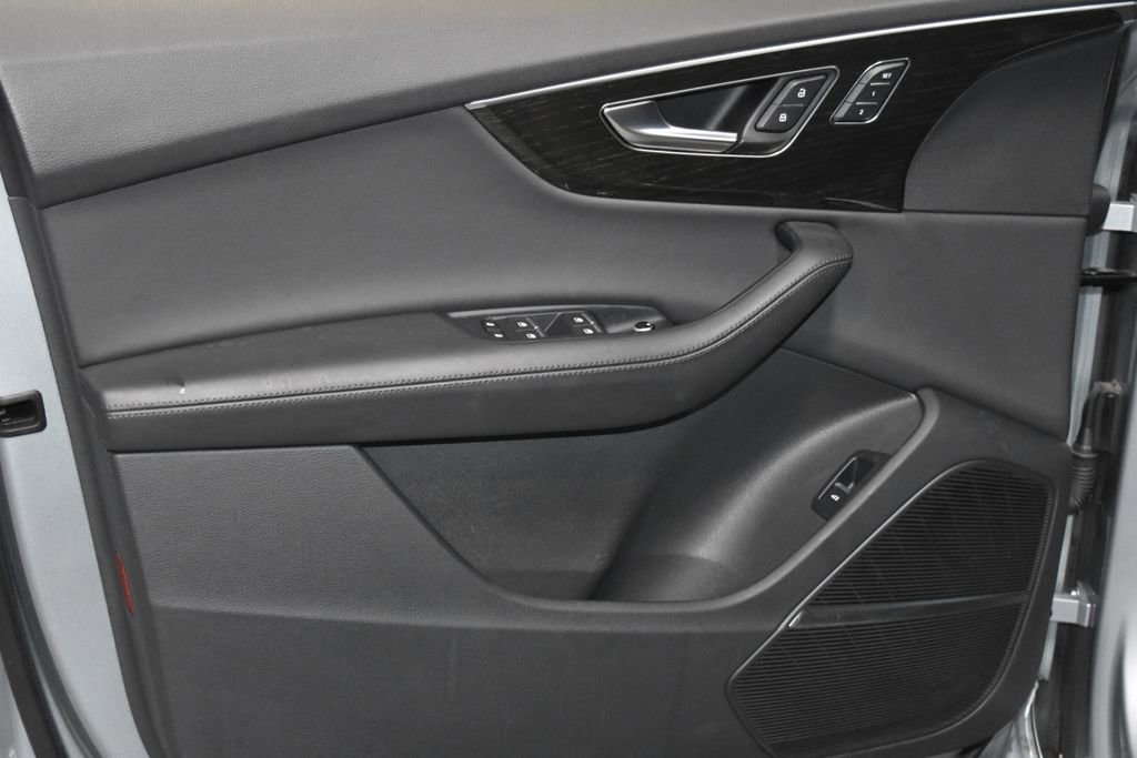 Used 2024 Audi Q7 2.0T Premium Plus image 4