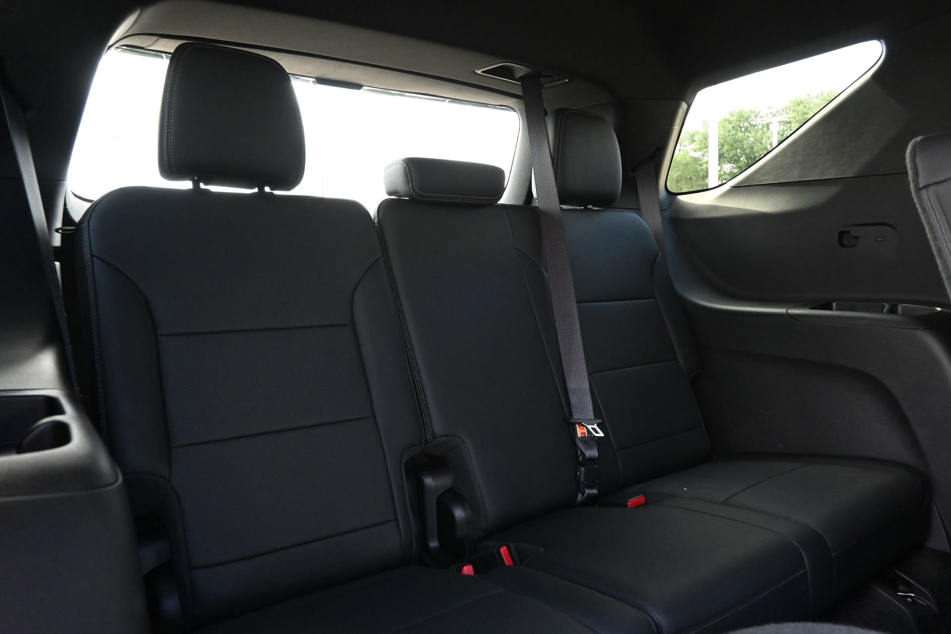 Used 2025 Chevrolet Traverse High Country FWD image 20