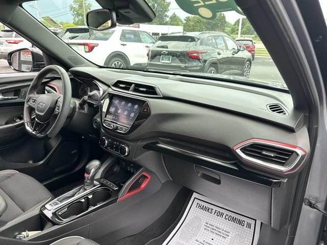 Certified 2022 Chevrolet TrailBlazer RS w/ Technology Package FWD image 27