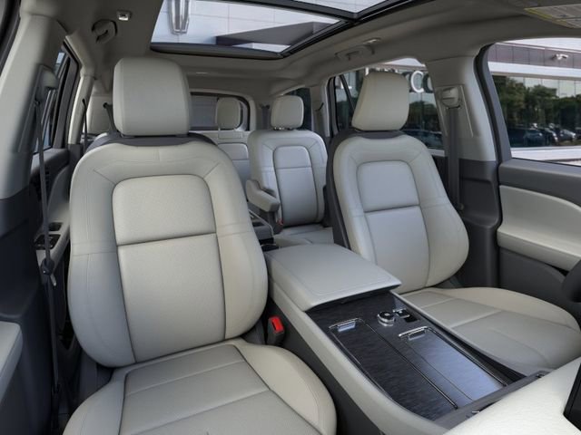 New 2026 Lincoln Aviator Reserve AWD/4WD image 10