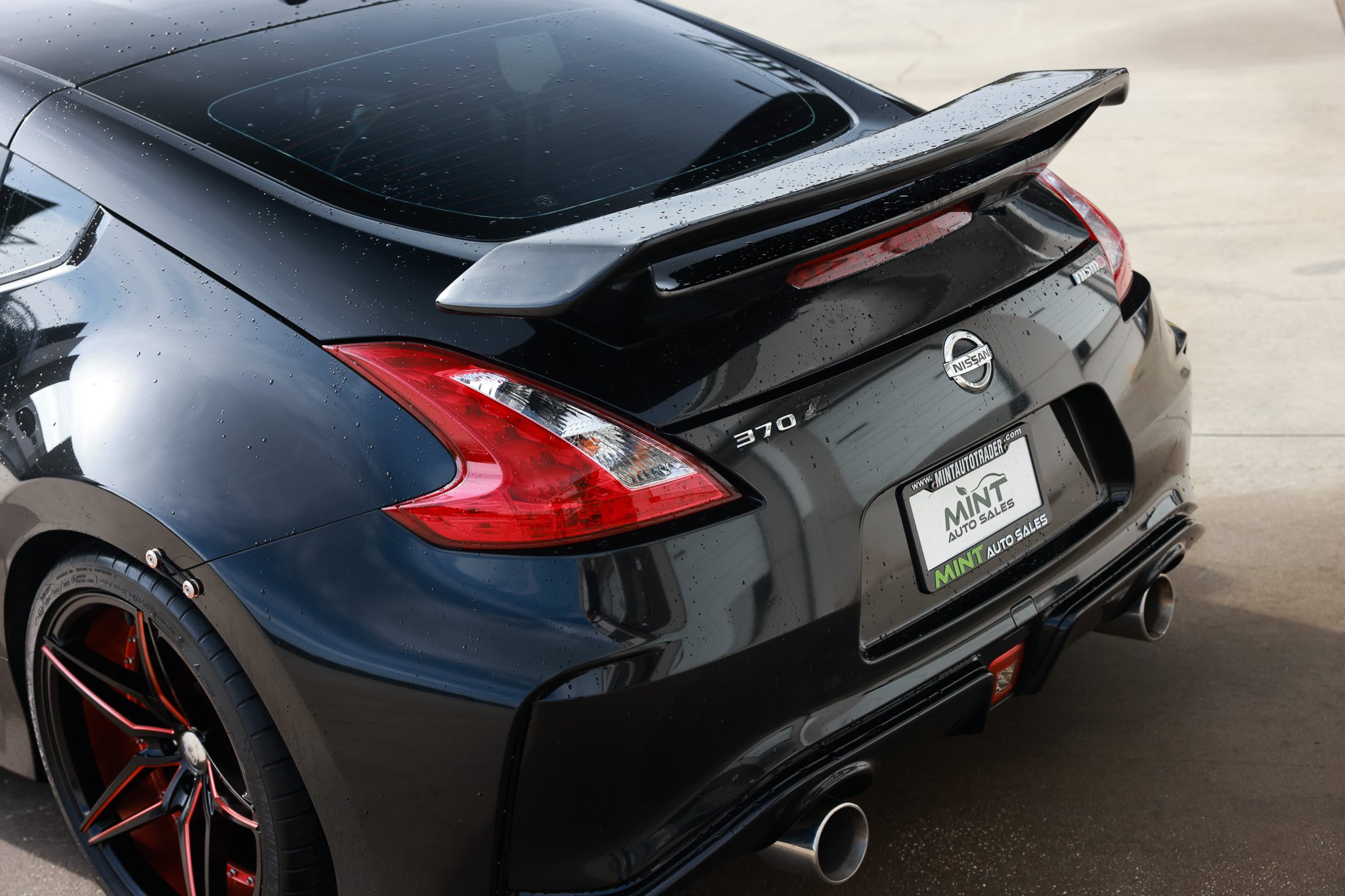 Used 2016 Nissan 370Z NISMO RWD image 43