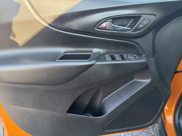 Used 2018 Chevrolet Equinox LT image 10