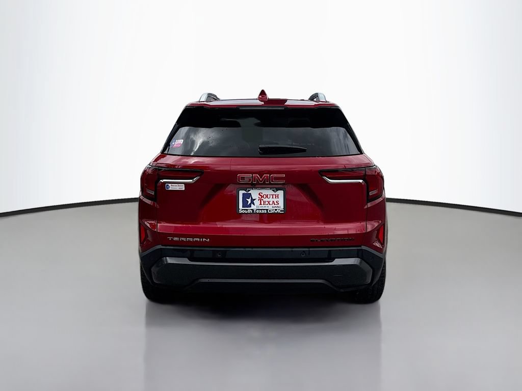 Used 2026 GMC Terrain Elevation w/ Elevation Premium Package FWD image 6