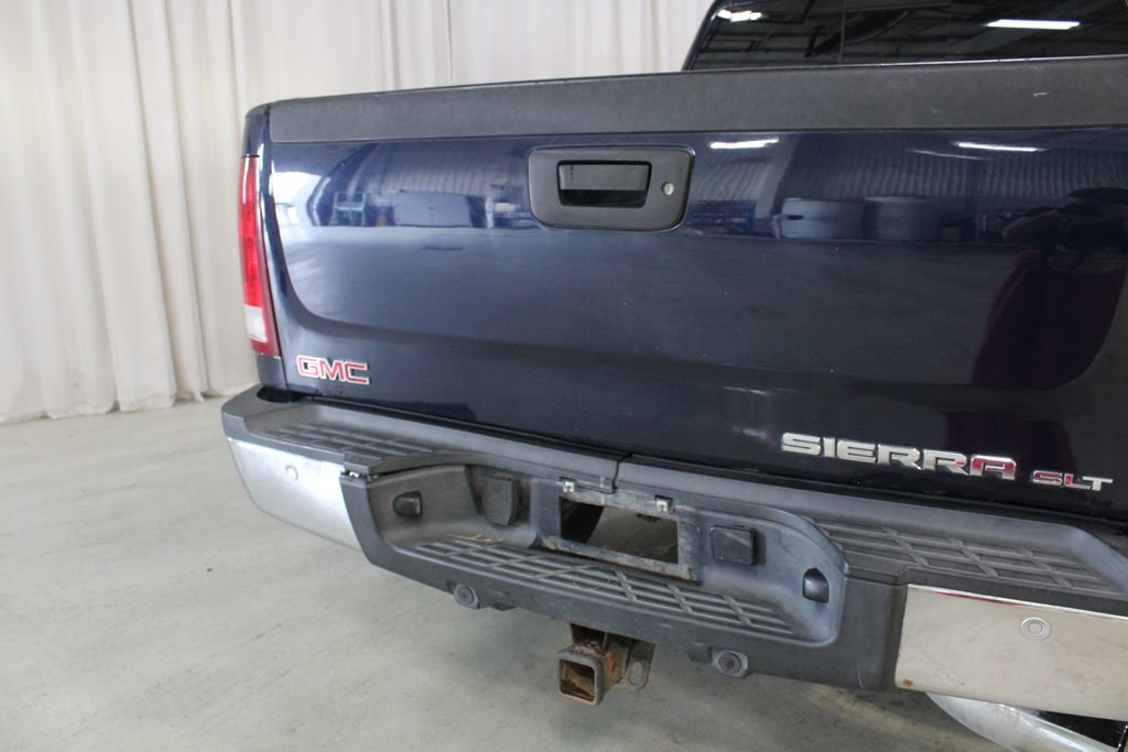 Used 2009 GMC Sierra 2500 SLT w/ Entertainment Package AWD/4WD image 29