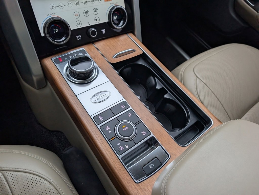 Used 2021 Land Rover Range Rover Westminster Edition image 16