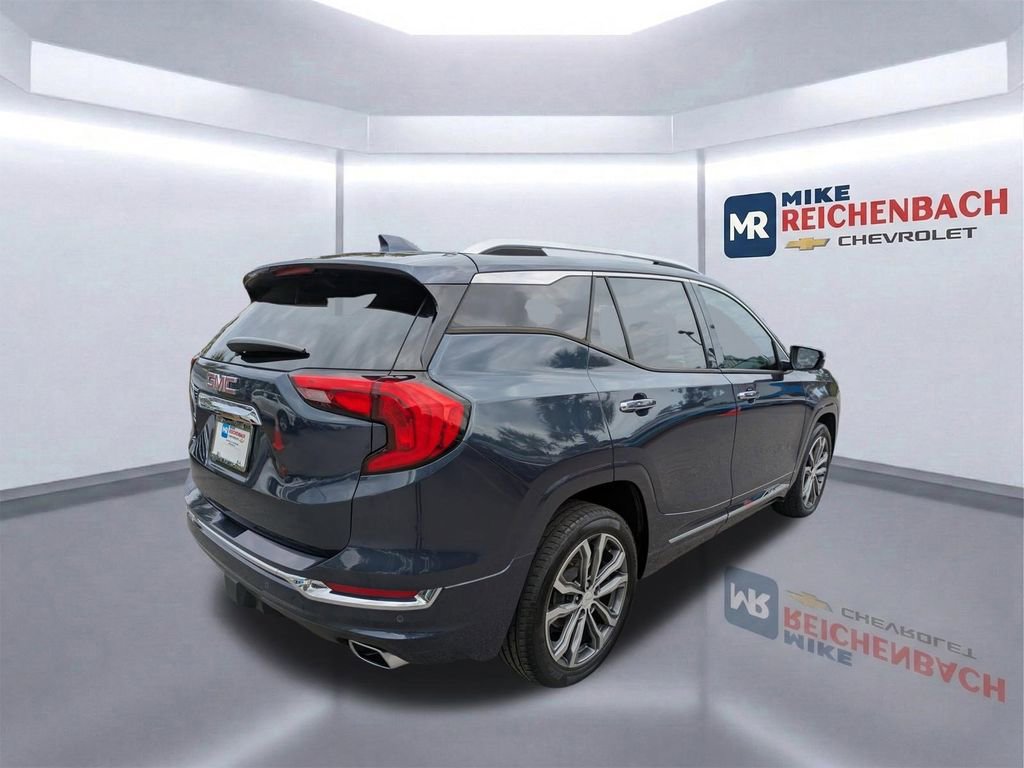 Used 2019 GMC Terrain Denali w/ LPO, 'HIT The Road' Package image 4