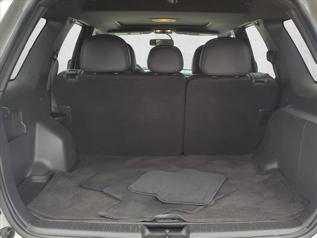 Used 2010 Ford Escape Limited FWD image 23
