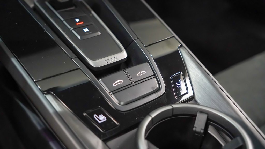 Certified 2023 Porsche 911 Targa 4 GTS image 31