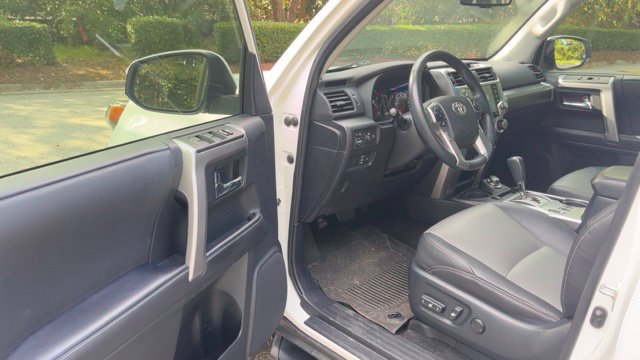 Used 2023 Toyota 4Runner SR5 Premium w/ Moonroof Package AWD/4WD image 4