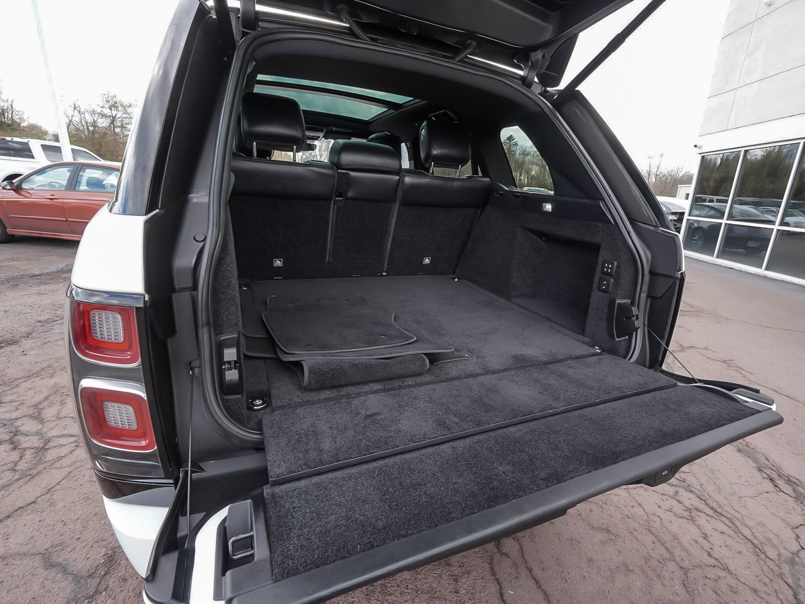 Used 2022 Land Rover Range Rover Westminster Edition AWD/4WD image 59