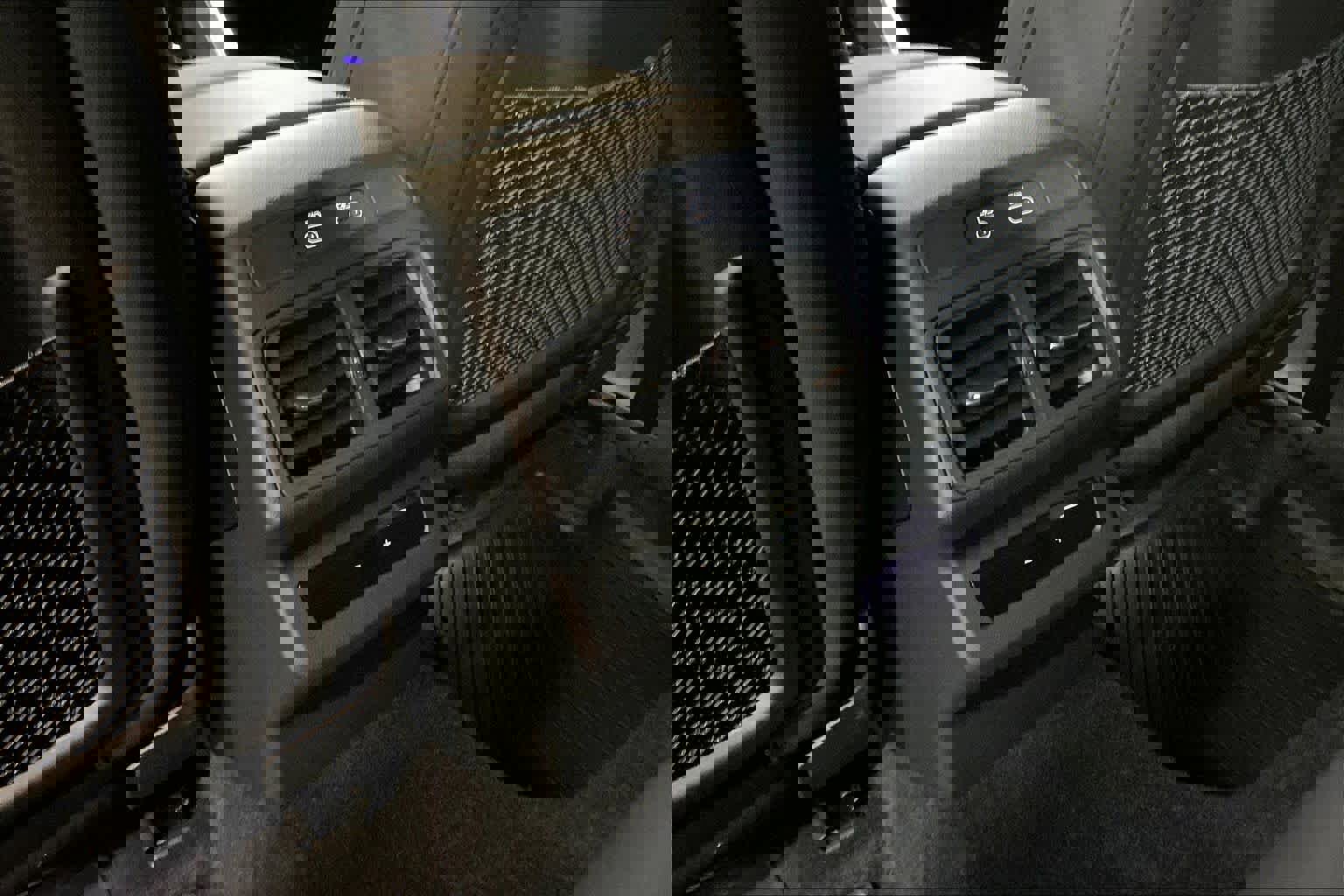 Used 2025 Audi Q5 Premium Plus w/ Premium Plus image 37