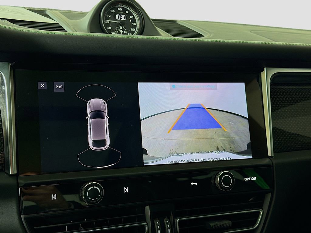 Used 2024 Porsche Macan GTS image 32