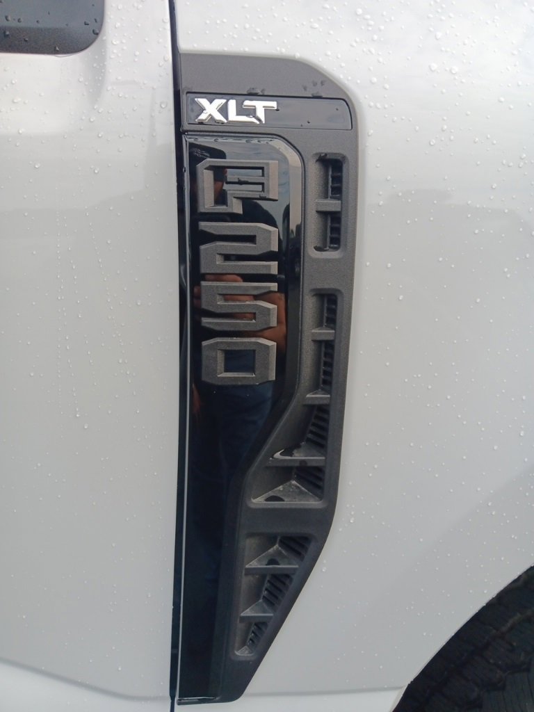 New 2026 Ford F250 XLT image 8