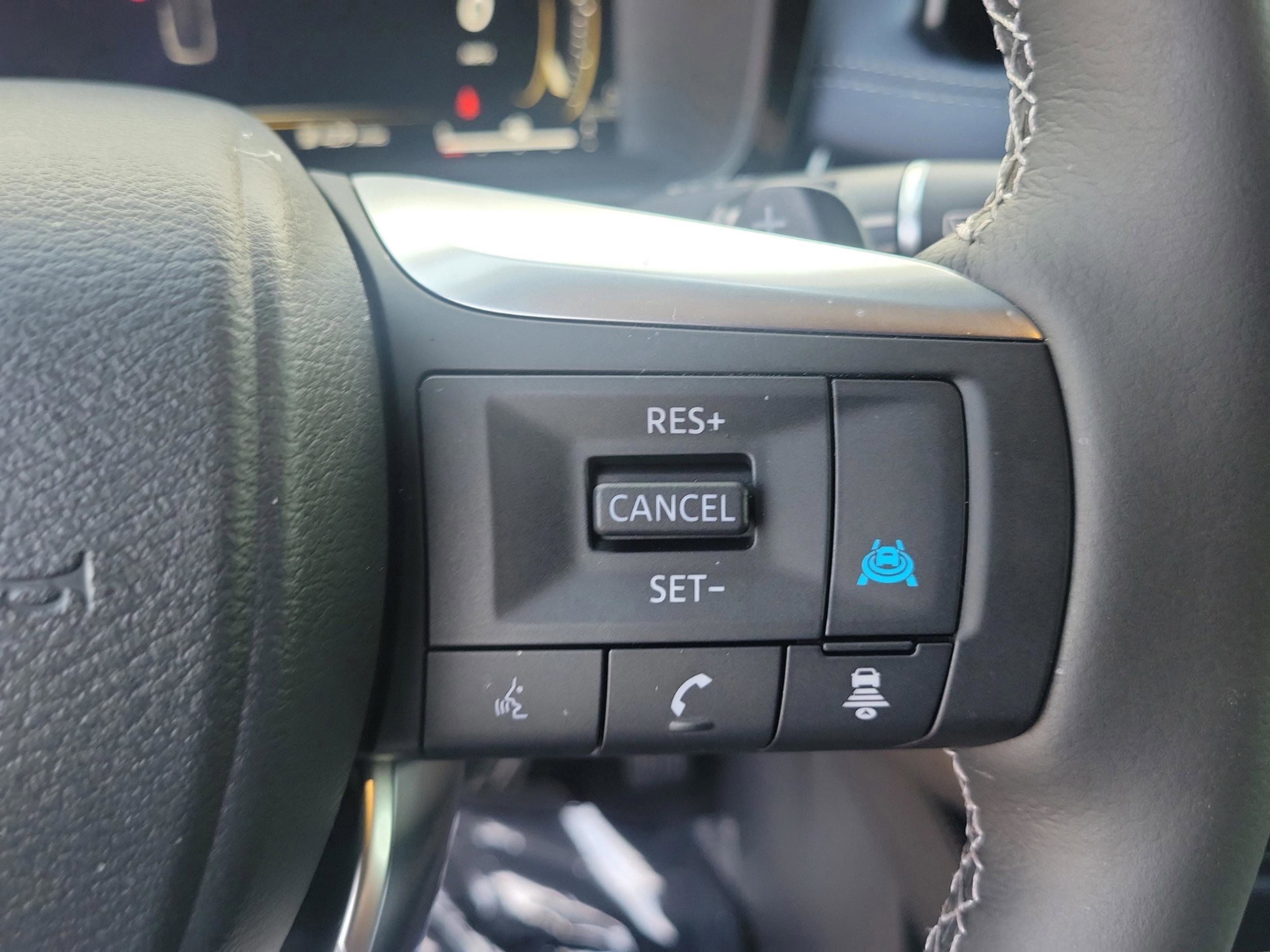 Used 2026 INFINITI QX60 Sport w/ Dark Cargo Package image 18