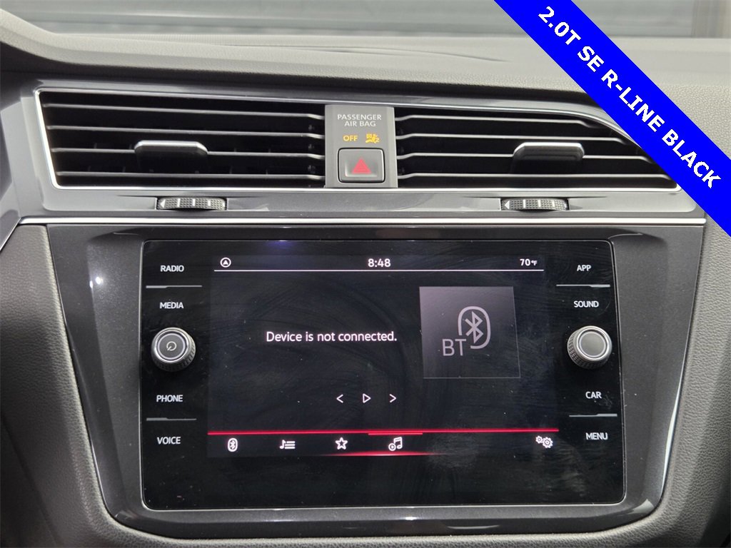 Used 2022 Volkswagen Tiguan SE R-Line image 31