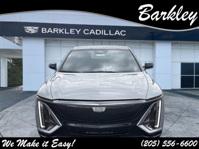 New 2025 Cadillac Lyriq Sport RWD image 2