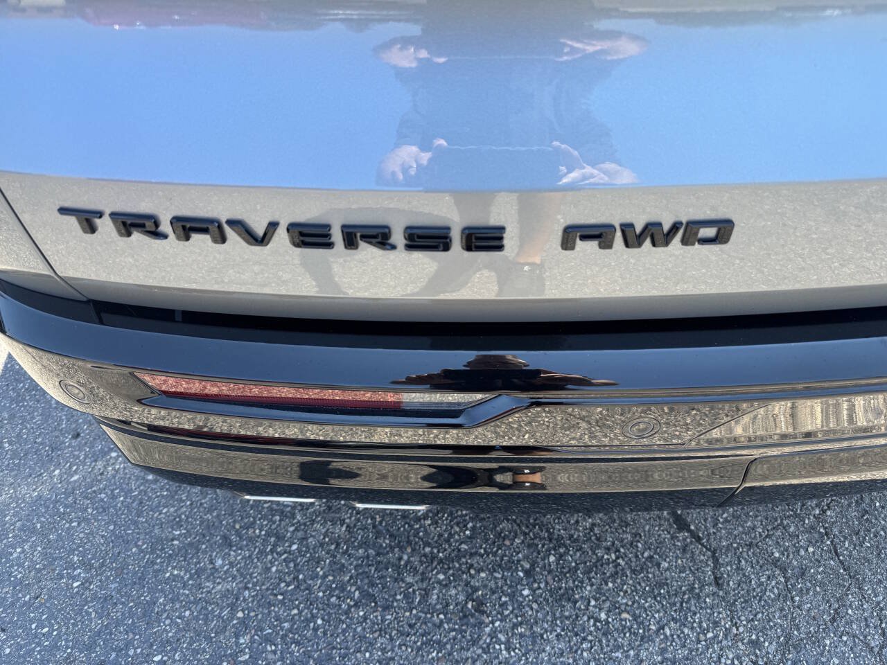 Used 2026 Chevrolet Traverse RS AWD/4WD image 23