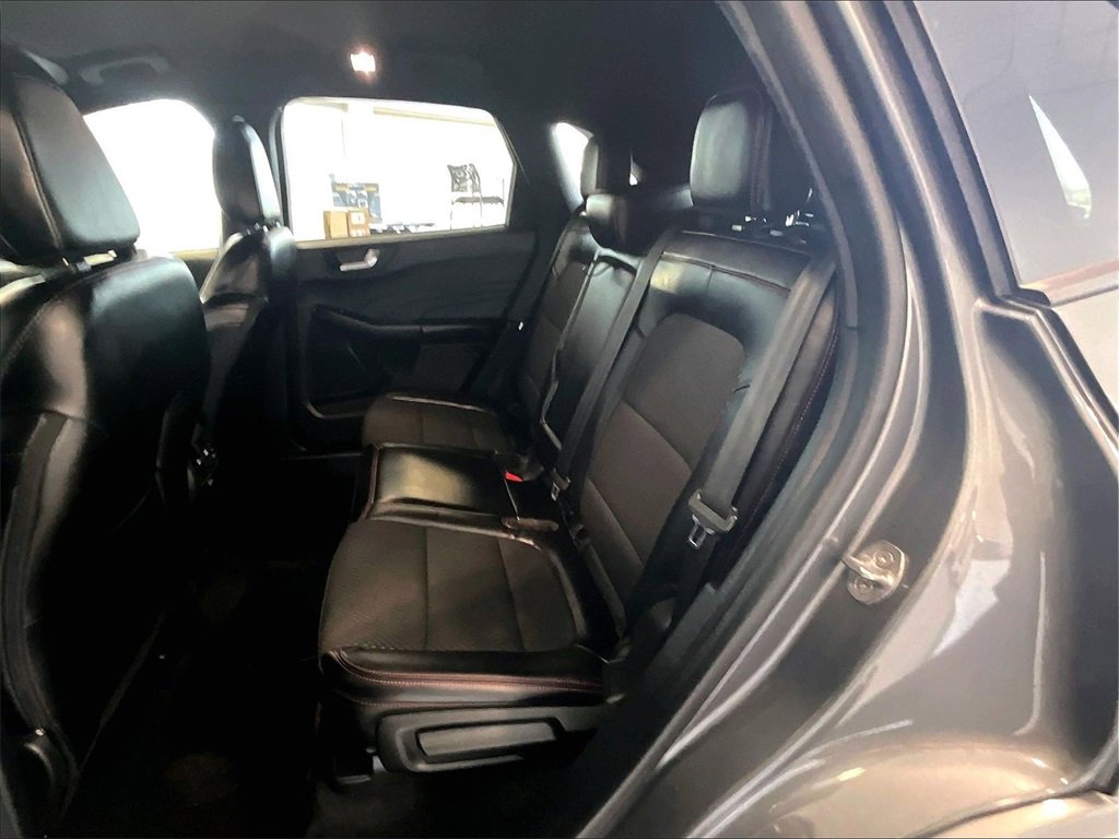 Used 2023 Ford Escape ST-Line image 15
