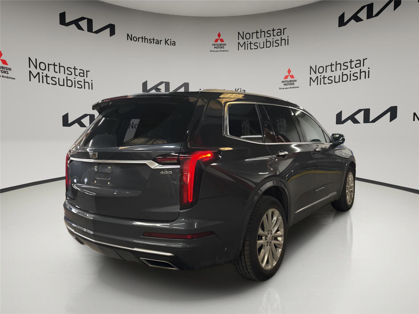 Used 2020 Cadillac XT6 Premium Luxury image 5