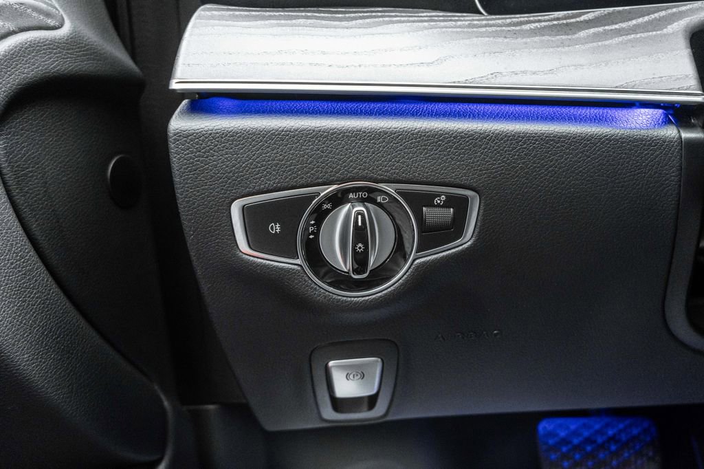 Used 2021 Mercedes-Benz E 350 4MATIC Sedan image 17