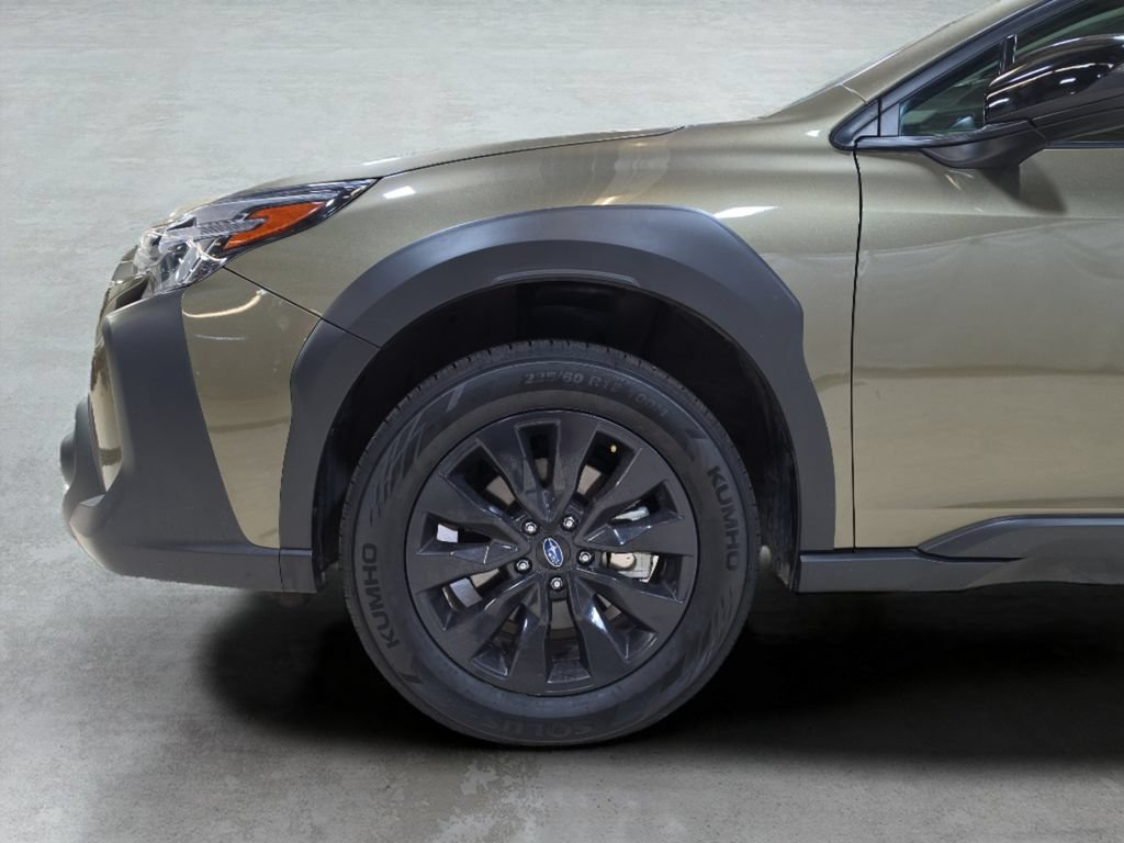 Used 2025 Subaru Outback Onyx Edition AWD/4WD image 25