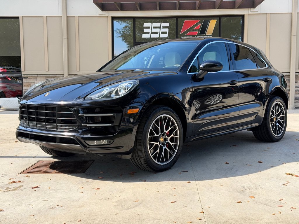 Used 2016 Porsche Macan Turbo AWD/4WD image 1