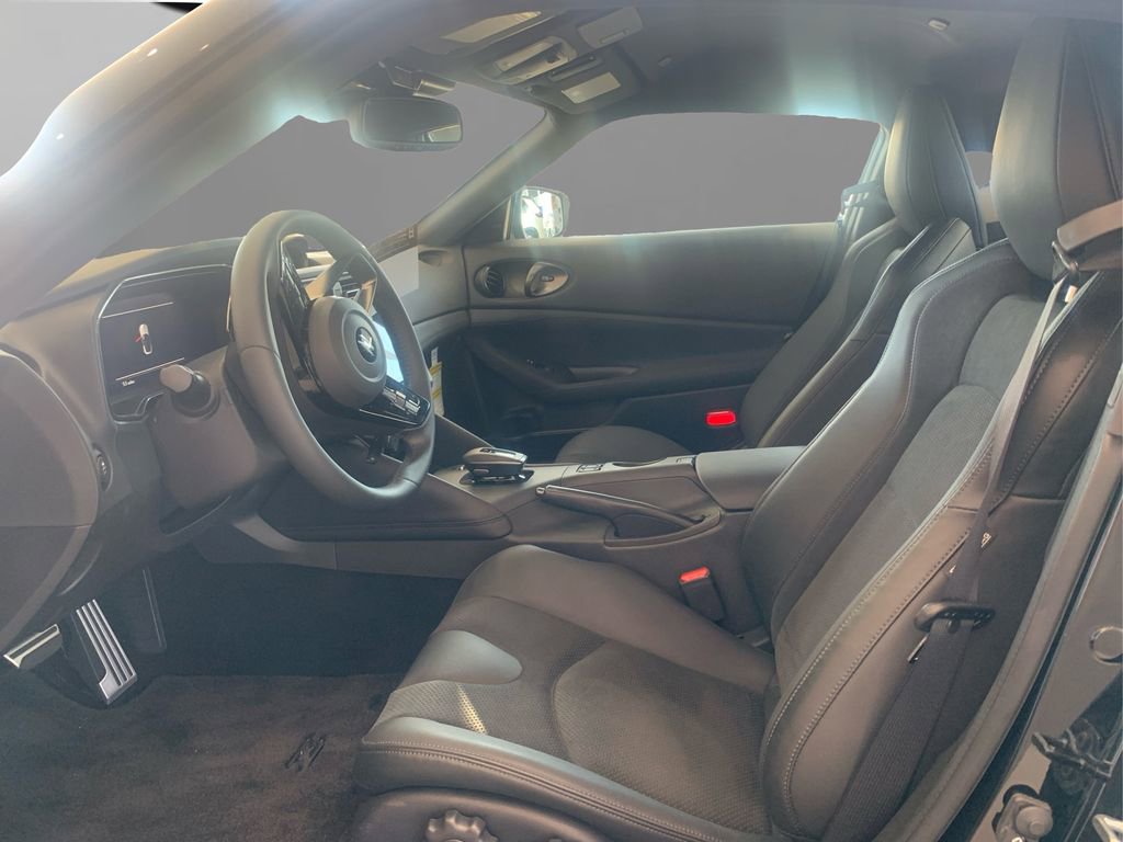 New 2024 Nissan Z Performance w/ Floor Mat Package image 9