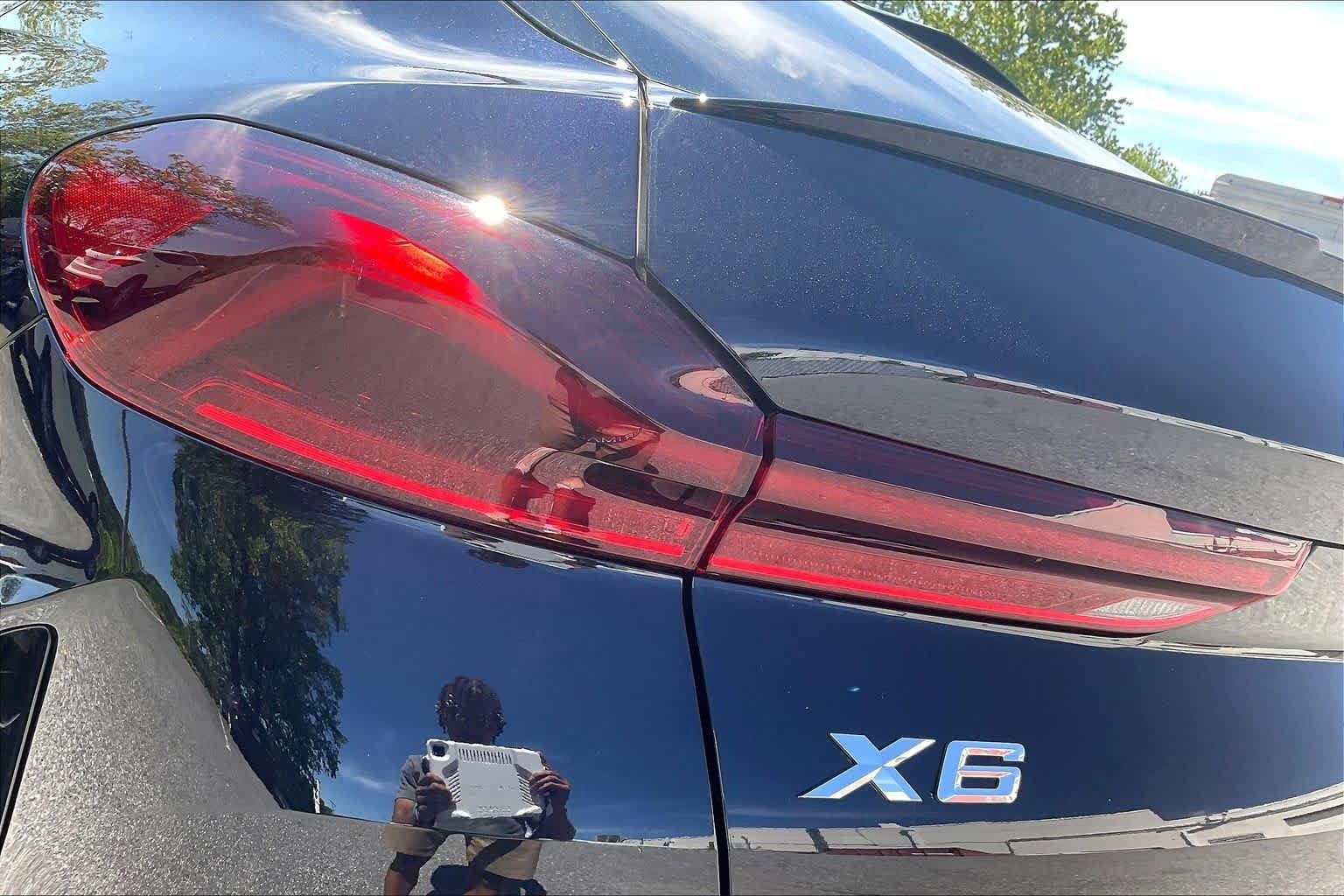 New 2026 BMW X6 xDrive40i w/ Executive Package AWD/4WD image 14