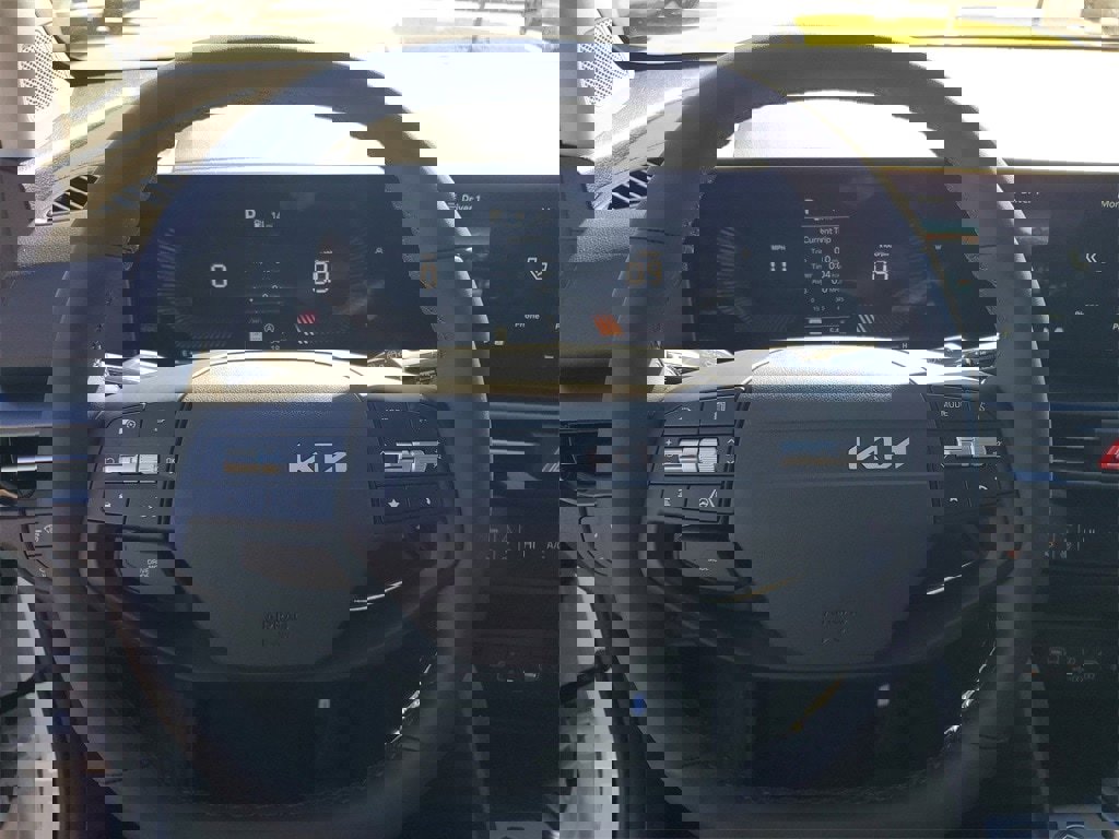 New 2026 Kia Sportage EX image 10